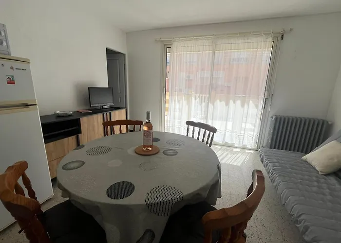 Apartment Close To The Beaches Of