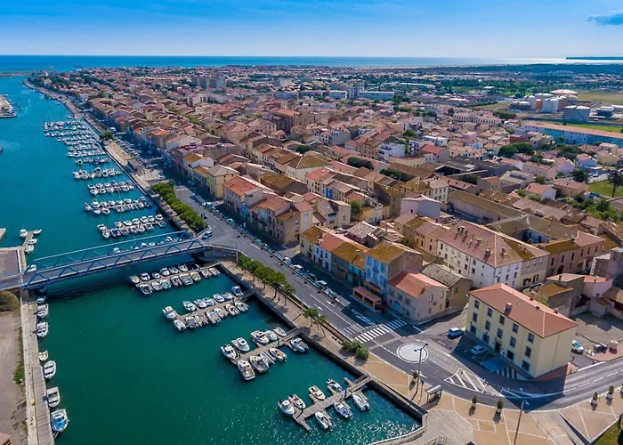 Apartment Close To The Beaches Of